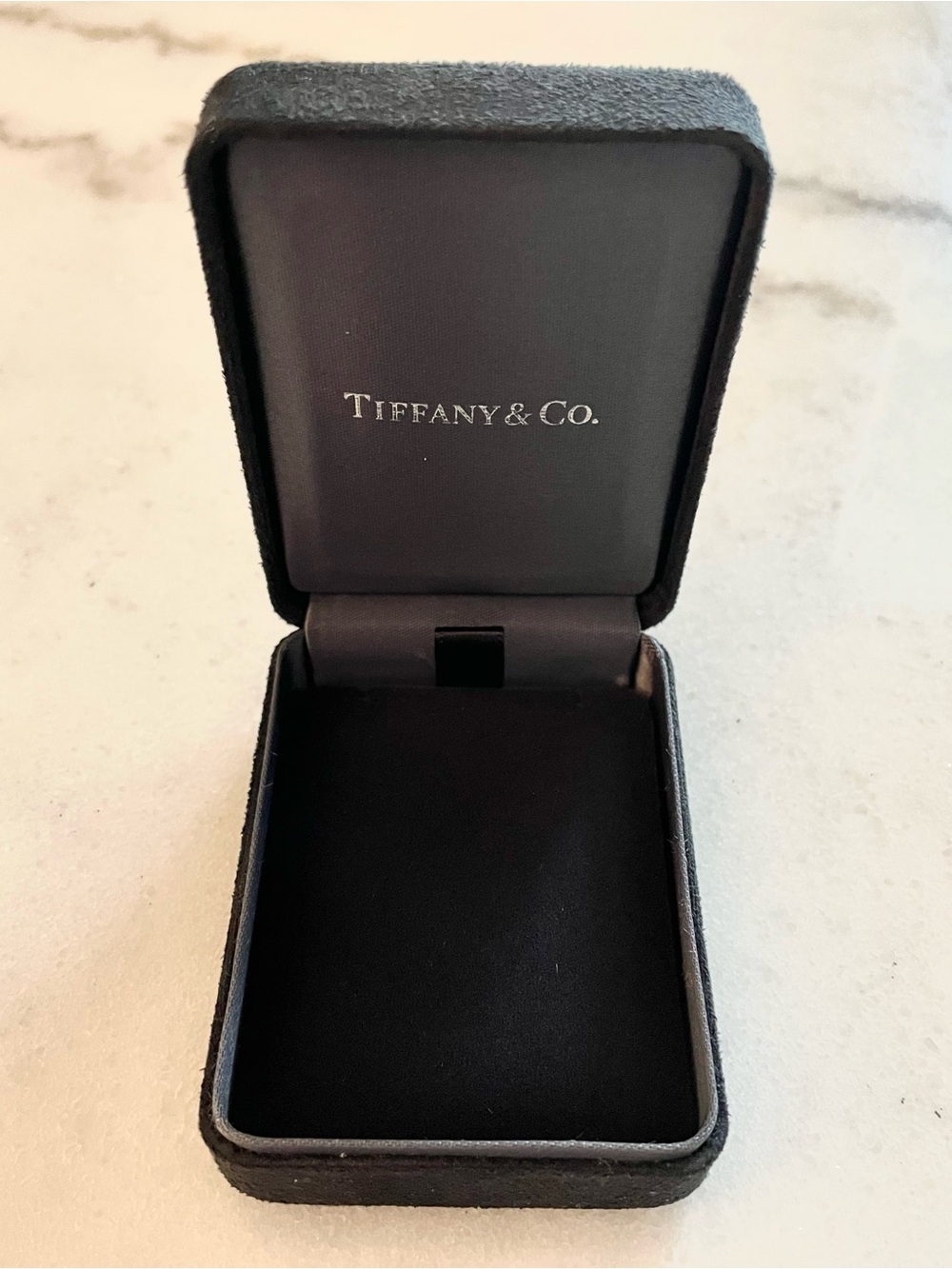 Tiffany & Co. Black velvet Jewelry Box for necklaces